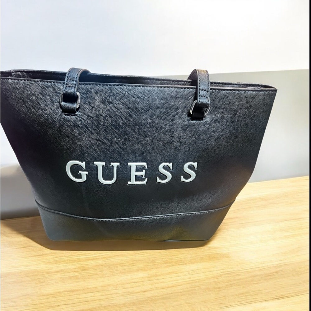 Guess Black Rodney tote bag with billfold